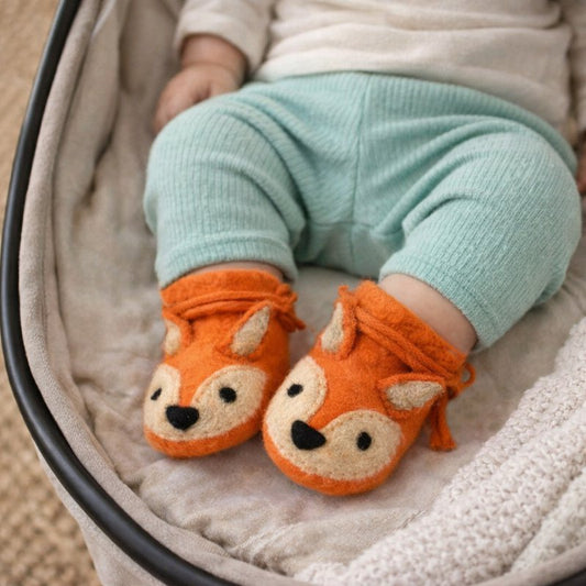 Babyslofjes Vos – Vilten Babyschoentjes – Fairmade – Unisex – Maat 9 cm – Beige/Bruin